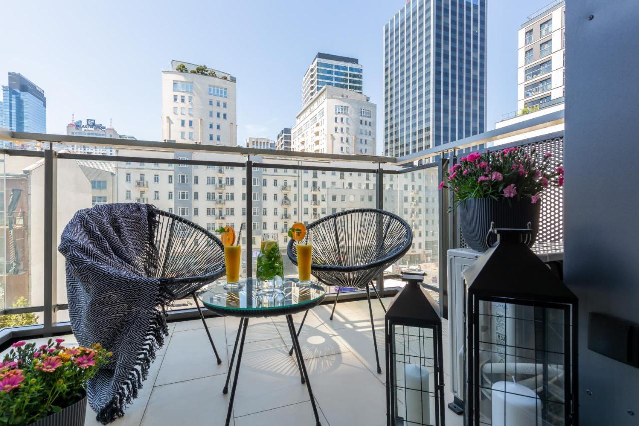 Mennica Residence Central Apartment By Renters Prestige Warsaw Exterior photo